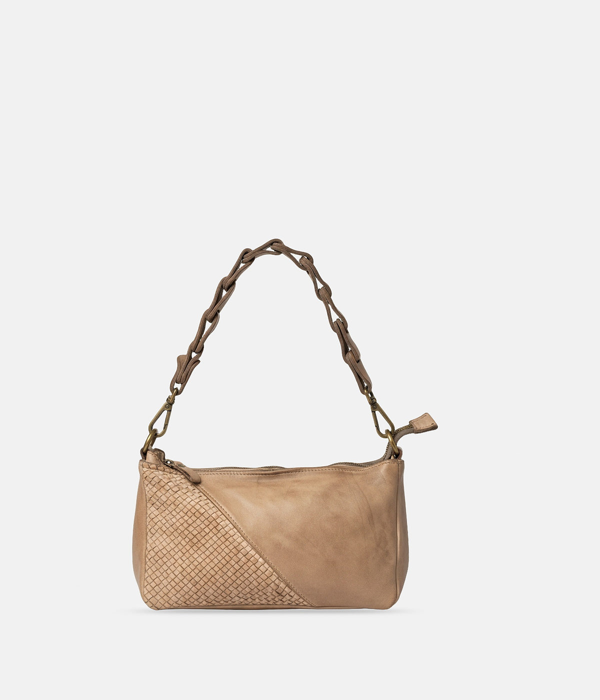 Sac Embla taupe AUNE — petit sac baguette porté épaule en cuir washed, panneau tressé main en diagonale, anse en chaîne de cuir, vue de face — AUNE
